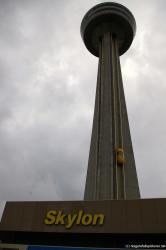 Looking up at Skylon Tower in Niagara Falls Canada.jpg
