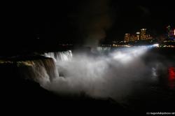 Niagara Falls at night light show Horseshoe Falls area getting white light (2).jpg