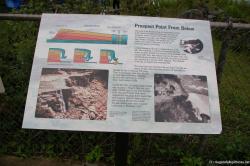Niagara Falls Prospect Point from Below information sign.jpg