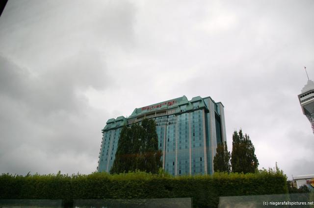 Sheraton Canada next to Niagara Falls.jpg