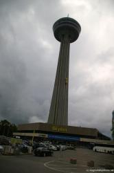 Skylon Tower in Niagara Falls Ontario Canada.jpg