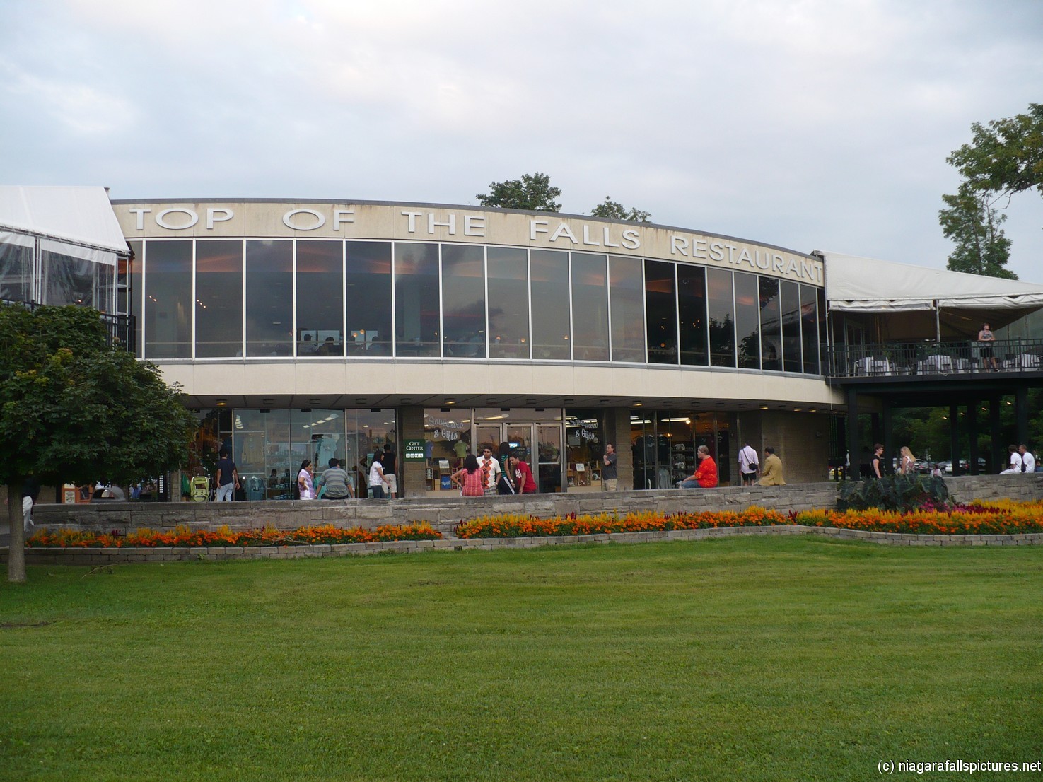 Top of the Falls Restaurant in Niagara Falls.jpg