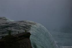 Water at the edge of Horseshoe Falls as seen from Terrapin Point.jpg