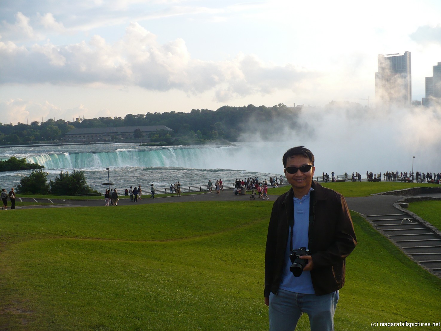 David on Niagara Falls Goat Island near Terrapin Point.jpg